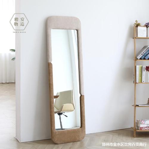 稍安物造 全身鏡穿衣鏡ins家用壁掛落地北歐軟包女生臥室服裝試衣