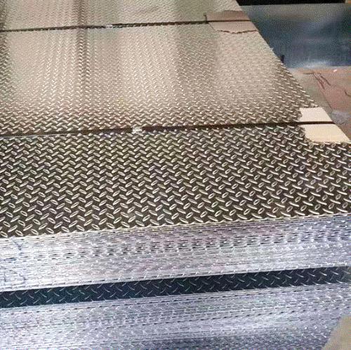 304不鏽鋼防滑板 扁豆型花紋卷板加工切割電梯牆面裝飾花紋鋼板