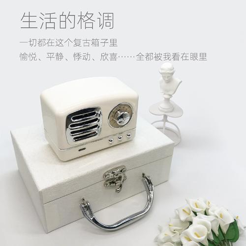 藍牙音箱少女心迷你插卡收音機無線新款復古電腦音箱智能便攜音響